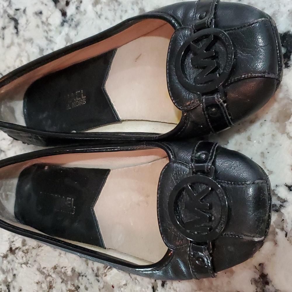 Michael Kors moccasin shoes black 7 wide